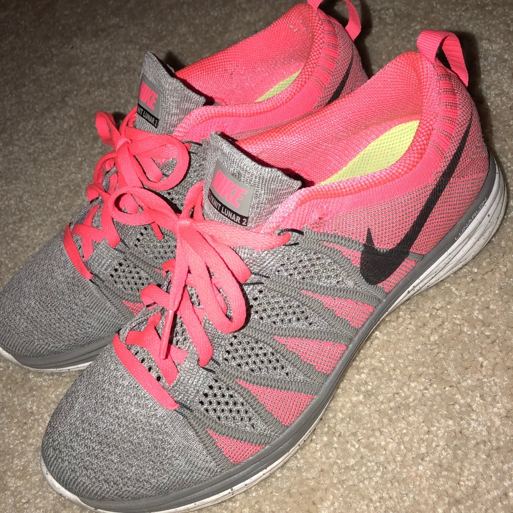 Nike flyknit lunar 2
